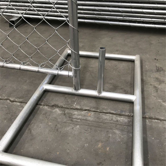 a picture of steel stands of chain link fence panel